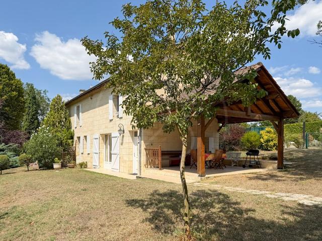 Superbe domaine à 30 minutes de Bordeaux 241m² Bordeaux