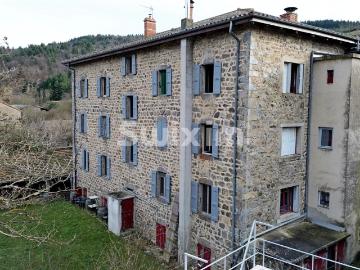 Superbe Ensemble immobilier proche de Lamastre Ardèche 1490m² Lamastre