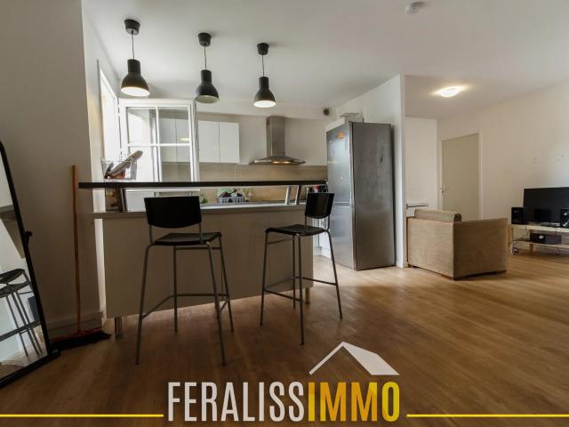 Superbe F6 en duplex au port de Cergy !