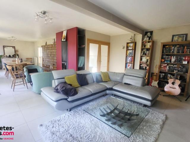 Superbe individuelle familiale avec 4 chambres Environnement dépaysant 175m² habitables