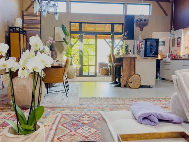 Superbe Loft aménage avec beaucoup de goût et son jardin proche de BANEUIL 24