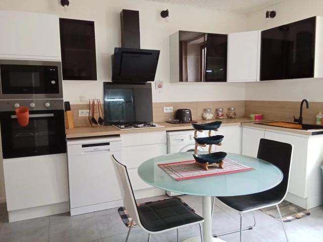 Superbe Loft de 89m² avec garage à St Hippolyte du Fort