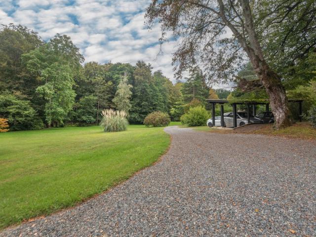 Superbe Propriete 275 M2 Hab 5 Ch 275m² Latresne