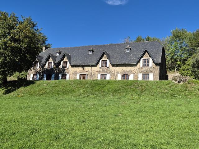 Superbe propriété de caractère sur 2 hectares