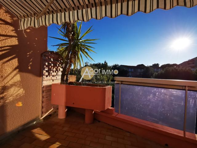 Superbe studio meublé à Tamaris, avec terrasse et ascenseur
