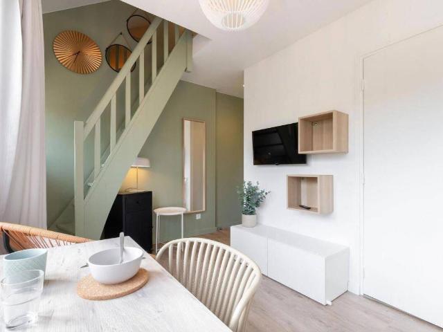 Superbe studio mezzanine Lomme/Marais 23m2
