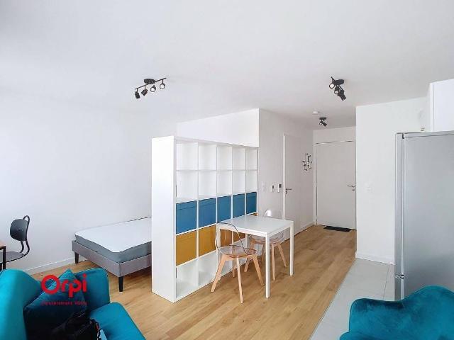 Superbe studio récent meublé quartier Zola à Nantes