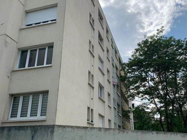 Superbe T1 bis meublé 30m2 refait à neuf à Metz