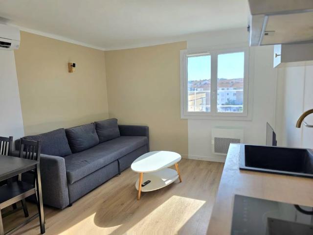 Superbe T1 centre ville de Martigues