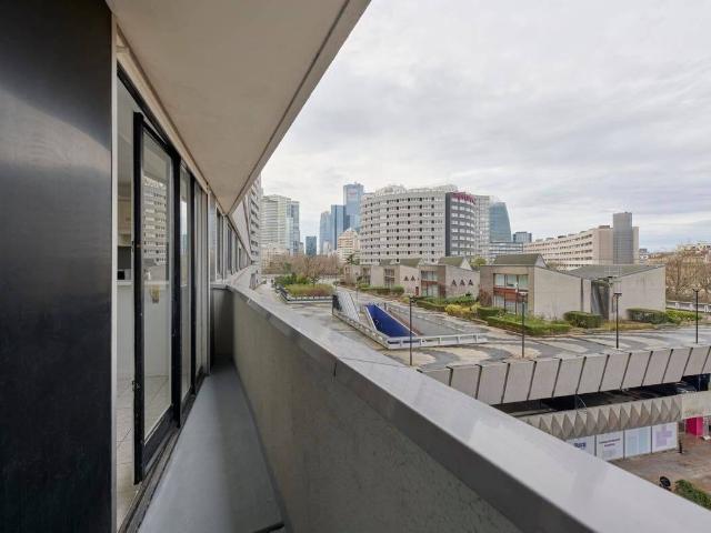 superbe T2 de 35m2 proche de la défense