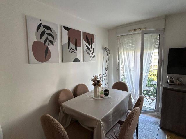 Superbe T3 meublé – Balcon, parking privé & résidence sécurisée – Rosny Centrel'
