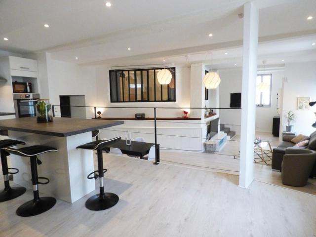 Superbe T3 de 94 m² en hyper centre CLERMONT FERRAND 63