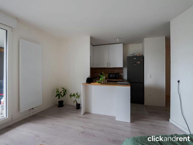 Superbe T3 lumineux de 59 m² avec balcon à Pantin