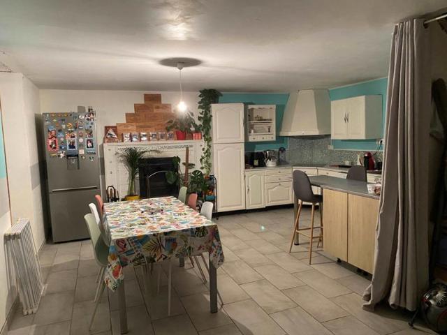 Superbe vue pour cette maison pierre