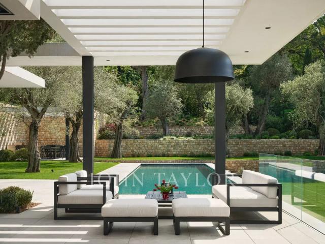 Superbe villa neuve à deux pas de la plage