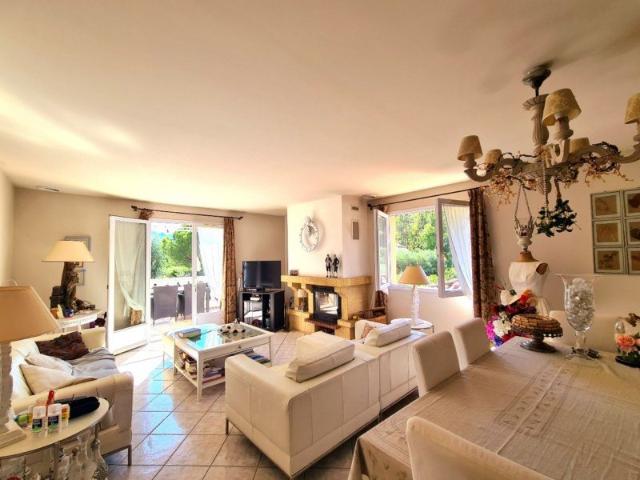 Superbe villa avec une vue imprenable 248m² Cessenon sur Orb