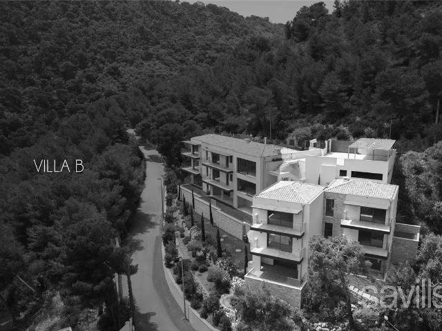 Superbe villa avec vue mer et avec piscine proche Monaco