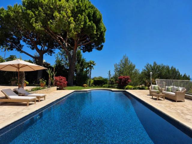 Superbe villa avec vue mer panoramique, Domaine des Hauts de Saint Paul de Vence