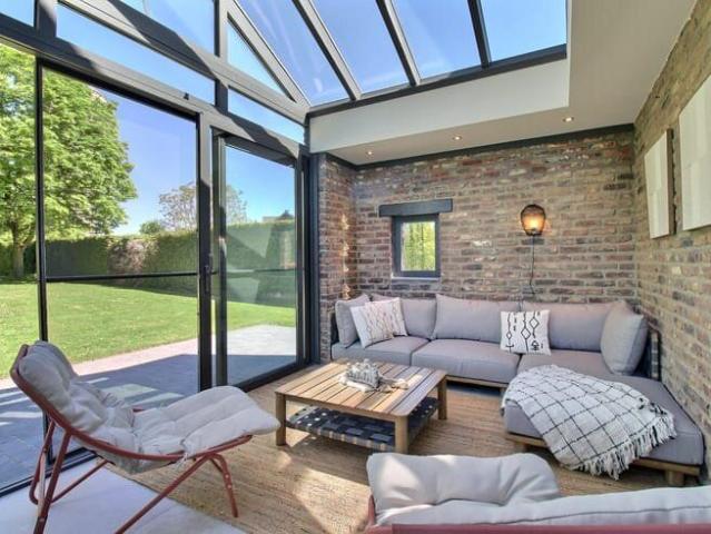 Superbe villa contemporaine 4 chambres avec jardin – Ninane