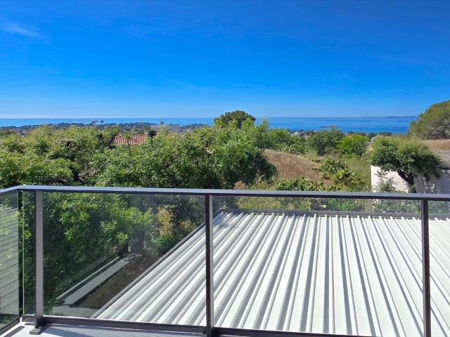 Superbe villa contemporaine à vendre avec piscine – Saint Ra. 207m² Saint Raphaël