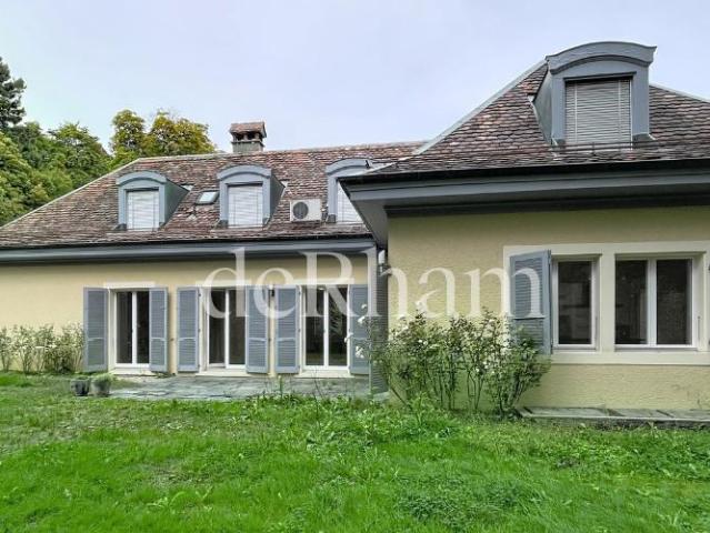 Superbe villa individuelle de 7.5 pièces, proche de toutes commodités!