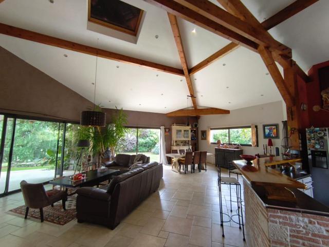 Superbe villa 200m² à proximité de Négrepelisse 200m² Bioule