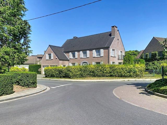 Superbe villa 4 chambres avec beaucoup de volumes
