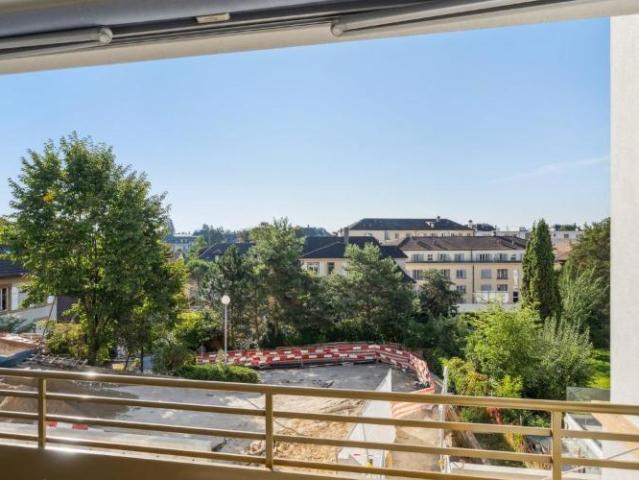 Superbe 2.5 pces moderne de 66m2 avec balcon