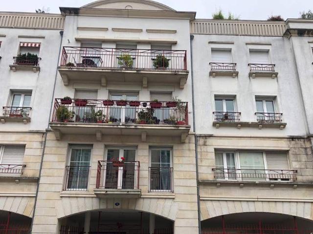 Superbe 2 pièces meublé 63 m² aux Chartrons