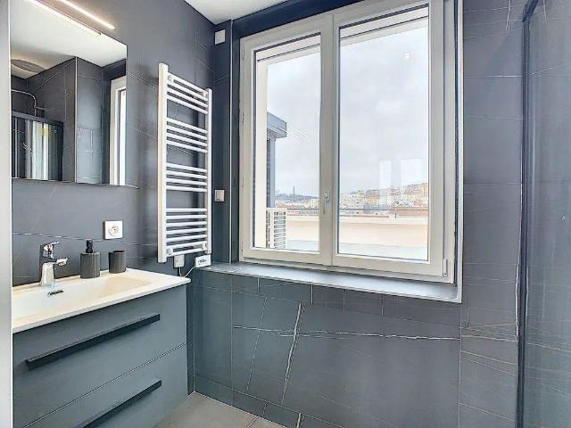 Superbe 2P meublé 52m² avec terrasse 30m²