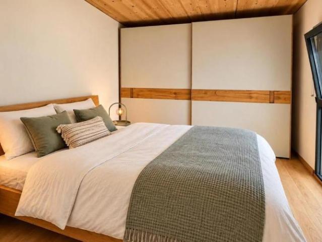 Superbe 3,5 pièces traversant de 91 m² avec terrasse et vue dégagée ?