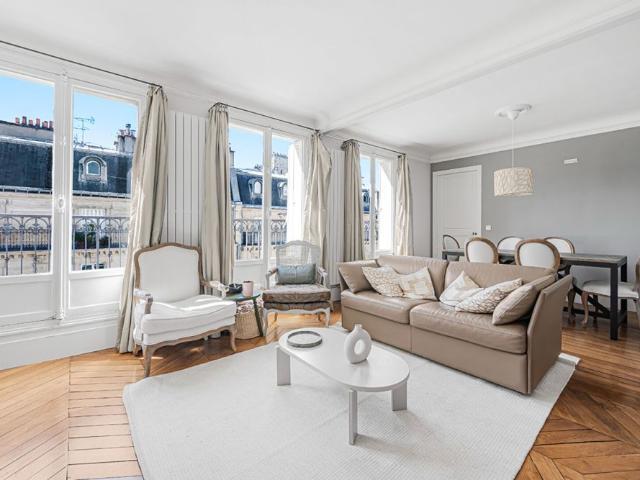 Superbe 3 pièces meublé de 80 m² Quartier Foch