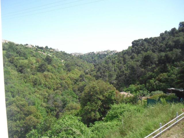 Superbe 3 Pièces Meublé Nice Ouest – Terrasse 40 m² Sud Ouest – Calme Absolu & 3 Parkings