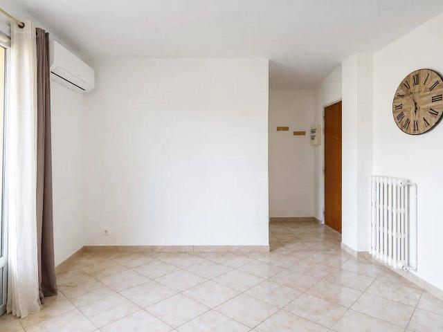 Appartement 3 pièces 55,6 m² Route de Grenoble Arenas
