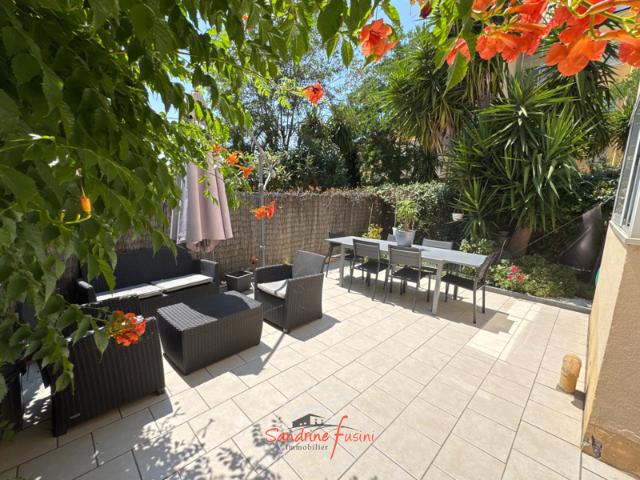 Superbe 3 pièces en rez de jardin avec cave