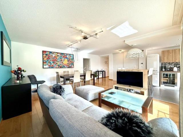 Superbe 4 pièces de 88 m² avec terrasse vue sur parc, résidence de standing