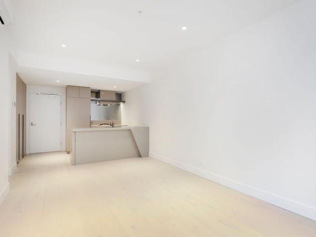 Superbly Located, Exceptionally Finished with Enviable Facilities!