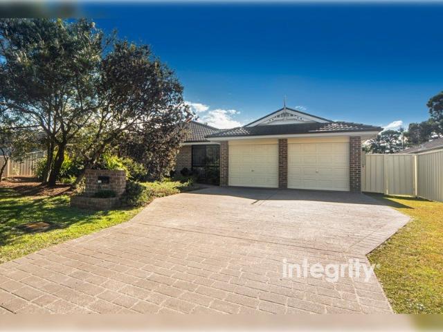 superbly maintained family home in a convenient location