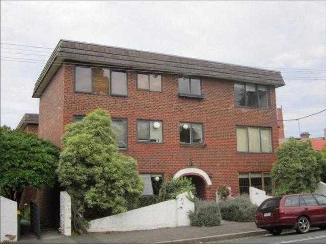 Superbly positioned opposite Darling Gardens