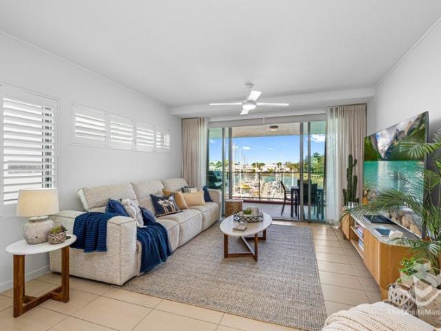 SUPERBLY RENNOVATED, BEAUTIFUL THREE BEDROOM LUXURY APARTMENT MARINA LOCATION STANTON APARTMENTS JUST LISTED
