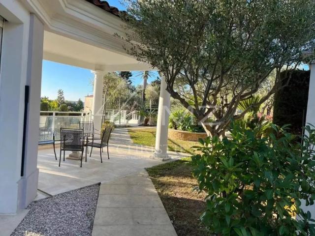 SuperCannes Villa 6 chambres vue mer