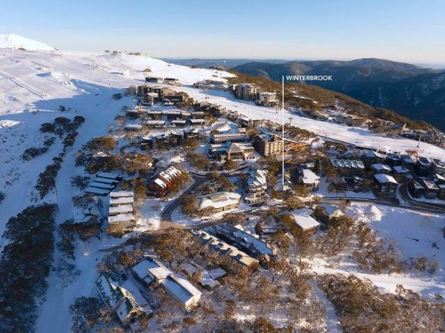 Superior 450 SQM Chalet with Extended Lease