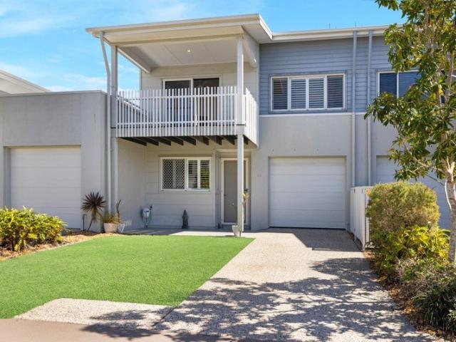 SUPERIOR TOWNHOUSE LIVING