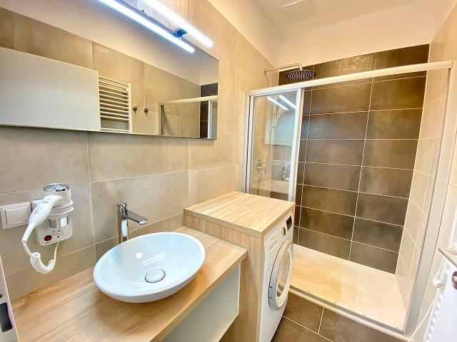 Superior Apartment Cosy and Spacious, Vienna Amsterdam Apartments for Rent