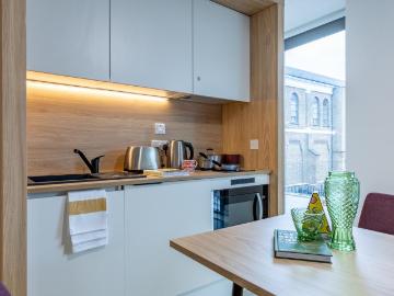 Superior Studio at Venti House, 8. Studio to rent £2,773 pcm £640 pw