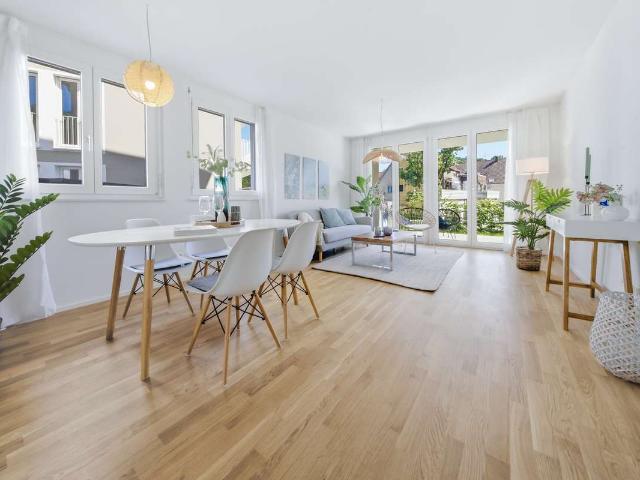 Superschöne 3 1/2 Zimmer Musterwohnung inkl. Einbauküche und Sonnenterrasse direkt am Körschufer