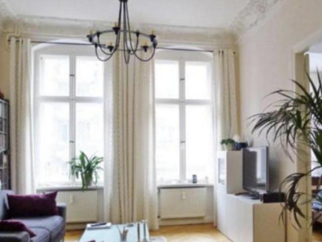 Superschöne Altbauwohnung Nähe Karmelitermarkt sucht Nachmieter