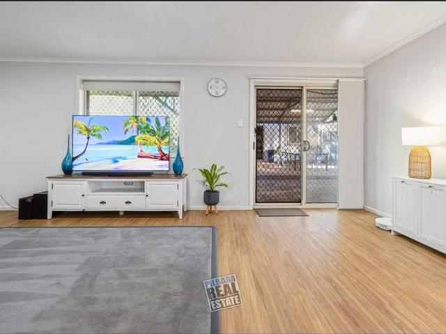 Supersized patio side access, pool & updated!