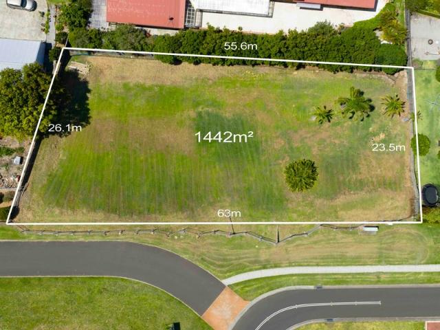 Rare 1,442m² Coastal Land with Bombo Beach Views, 63m Frontage and DA Approval