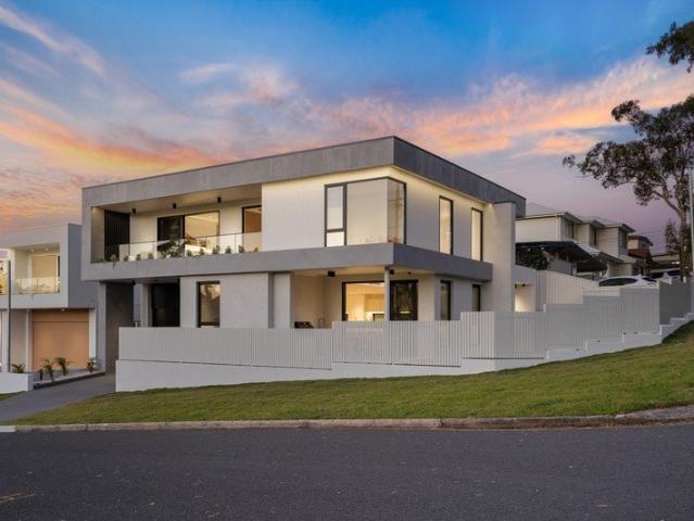 Supreme Quality | Sophisticated Family Living